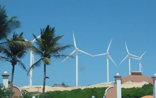 2020年巴西新增太陽(yáng)能與風(fēng)能并網(wǎng)容量超過2.5吉瓦